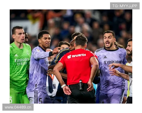 瓦伦西亚管理层决策争议：近期争议事件对球队运营稳定性形成考验