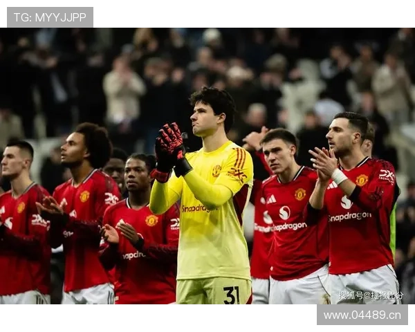 利物浦重返英超争冠行列,赛季走势竞争格局迎来关键变化 利物浦重返英超争冠行列,赛季走势竞争格局迎来关键变化