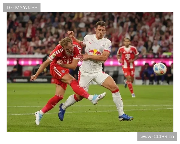 拜仁防线问题持续暴露，稳定性承压，对争冠形势形成制约。