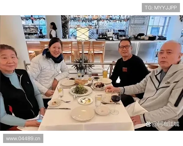 郎平家冰箱里常年只有鸡胸肉和水煮菜
